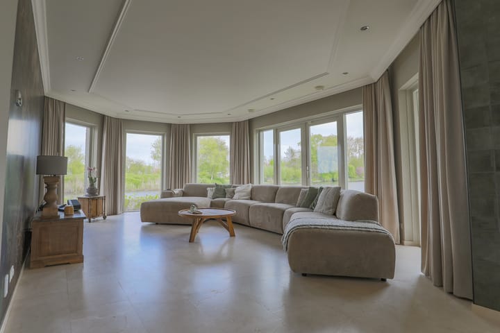 Foto 25 van Wijzend 44