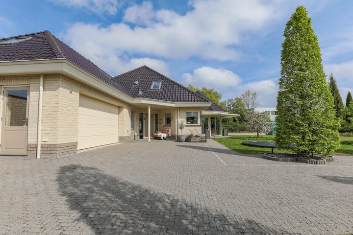 Foto 56 van Wijzend 44