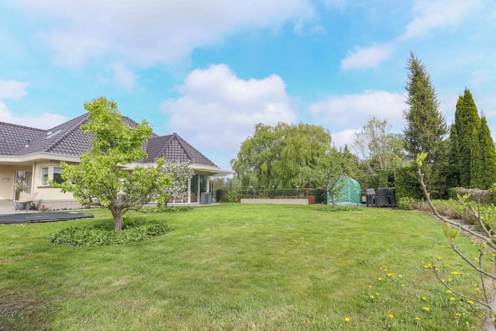 Foto 63 van Wijzend 44