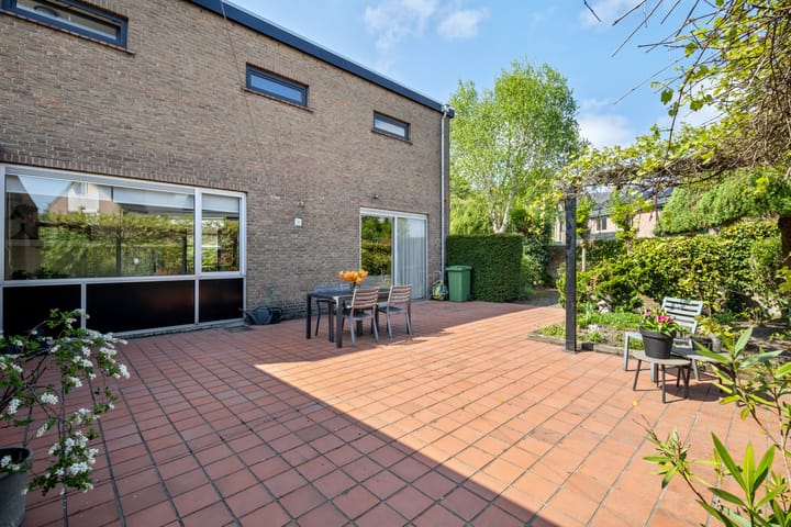 Foto 49 van Meidoornlaan 6