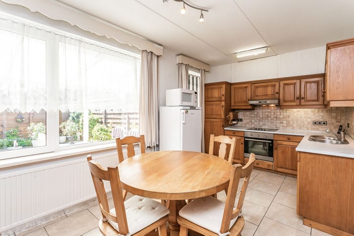 Foto 12 van Roebroekweg 78