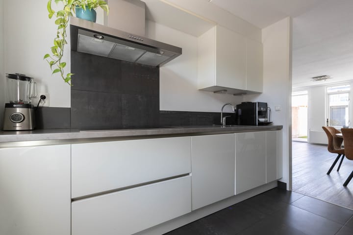 Foto 12 van Pijlkruid 35