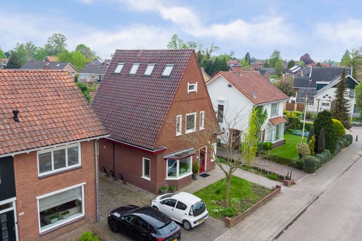 Foto 41 van Generaal Berenschotweg 34