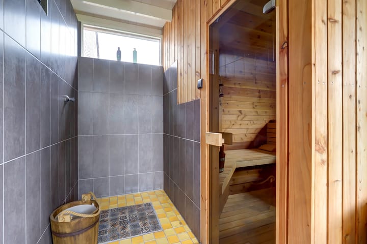 Foto 21 van Generaal Berenschotweg 34