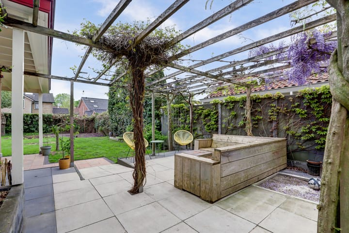 Foto 39 van Generaal Berenschotweg 34