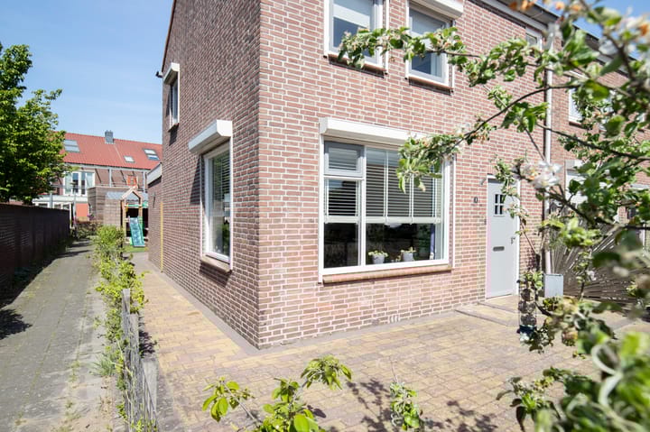 Foto 10 van Karel Doormanstraat 2