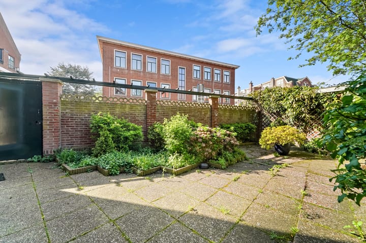 Photo 2 of Willem de Zwijgerlaan 13