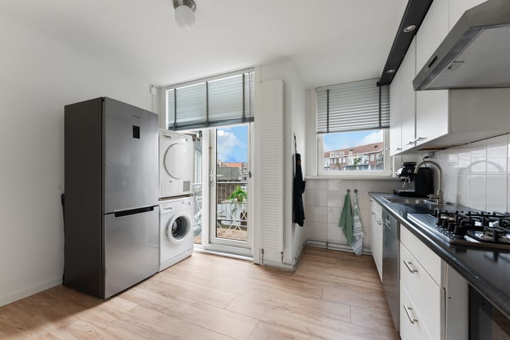 Photo 5 of Röntgenstraat 5-C