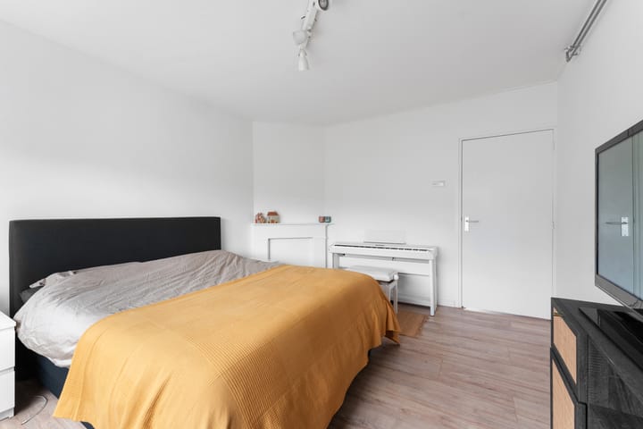 Photo 23 of Röntgenstraat 5-C