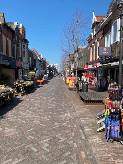 Bekijk foto 2 van Friesestraat 28