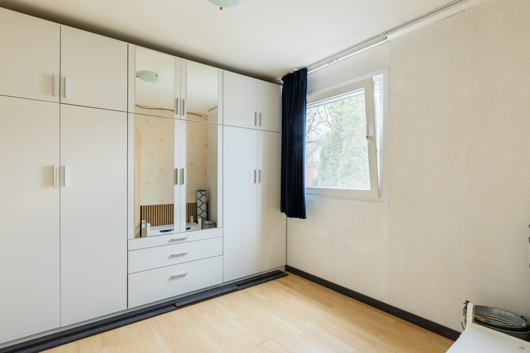 Photo 16 of Haringvlietlaan 93