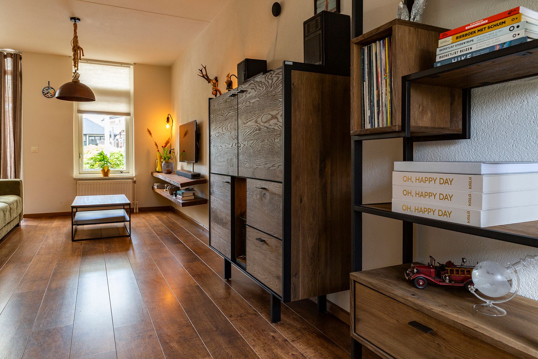 Photo 6 of Wasbloem 8