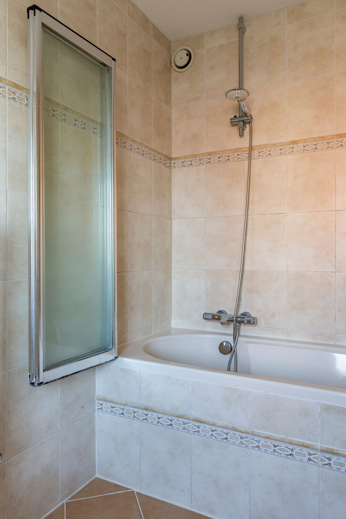 Photo 25 of Wasbloem 8