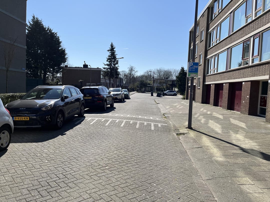 Photo 8 of Valkreek 27