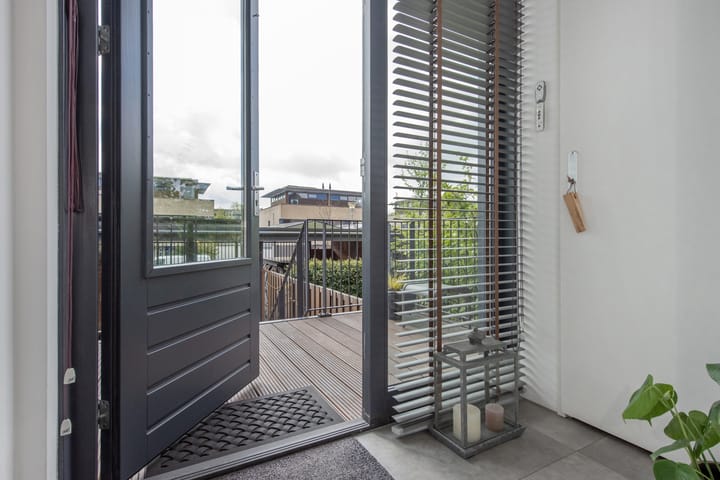 Foto 16 van Delftsestraatweg 197