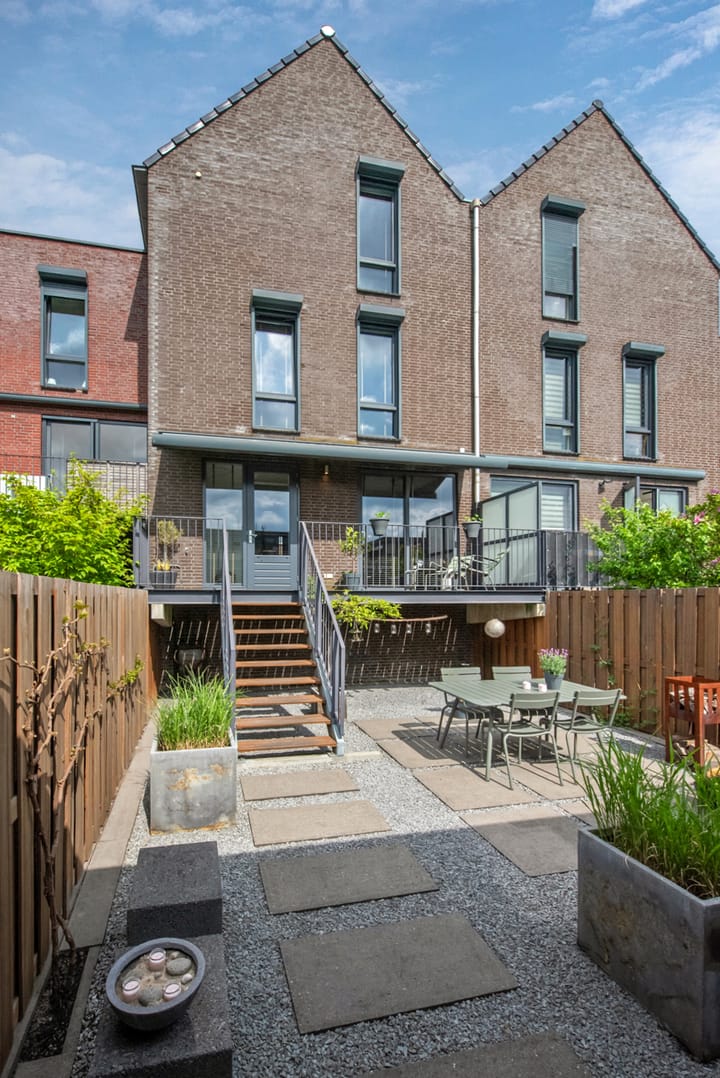 Foto 20 van Delftsestraatweg 197