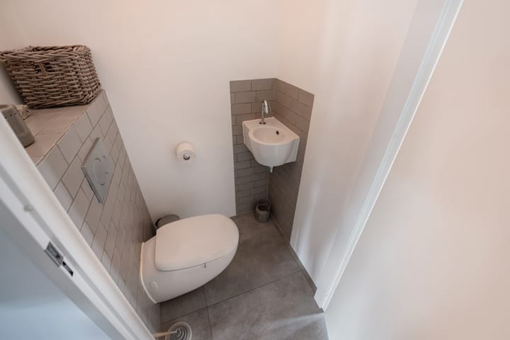 Foto 7 van Delftsestraatweg 197