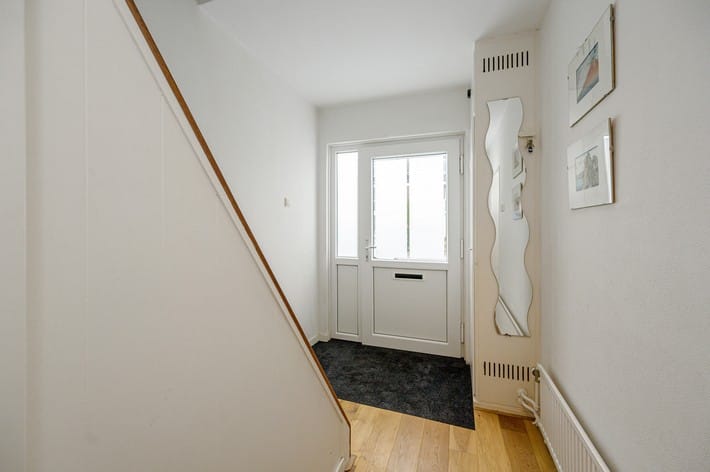 Foto 14 van Van Hogendorplaan 16