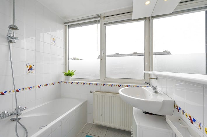 Foto 20 van Van Hogendorplaan 16