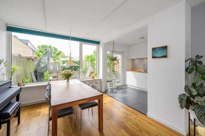 Foto 8 van Van Hogendorplaan 16