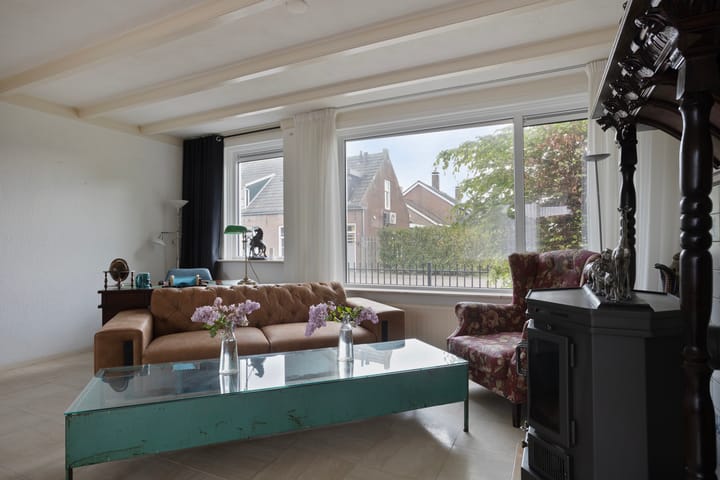 Foto 10 van Emmastraat 47