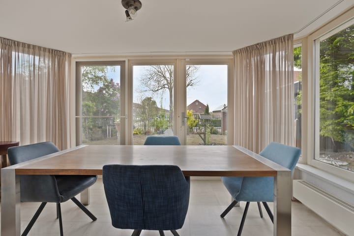 Foto 17 van Emmastraat 47