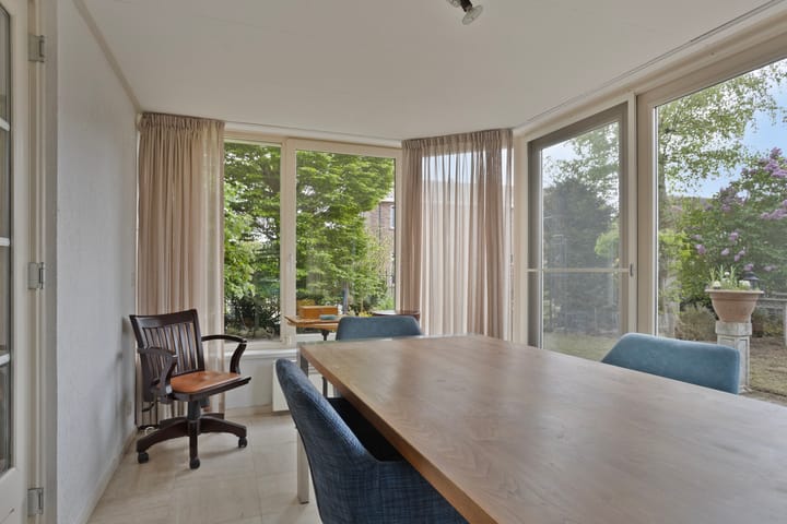 Foto 18 van Emmastraat 47