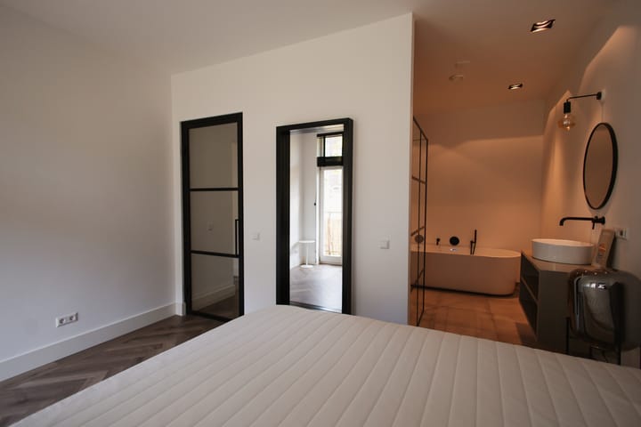 Photo 21 of Marnixstraat 354-C