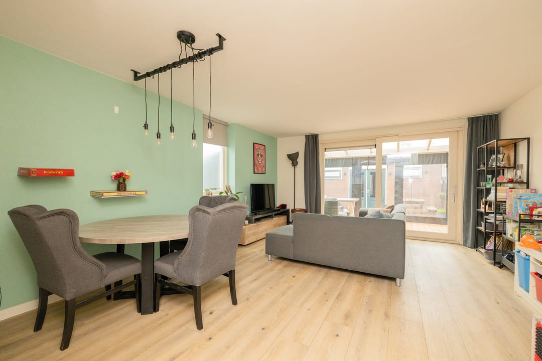 Photo 2 of Madelief 11