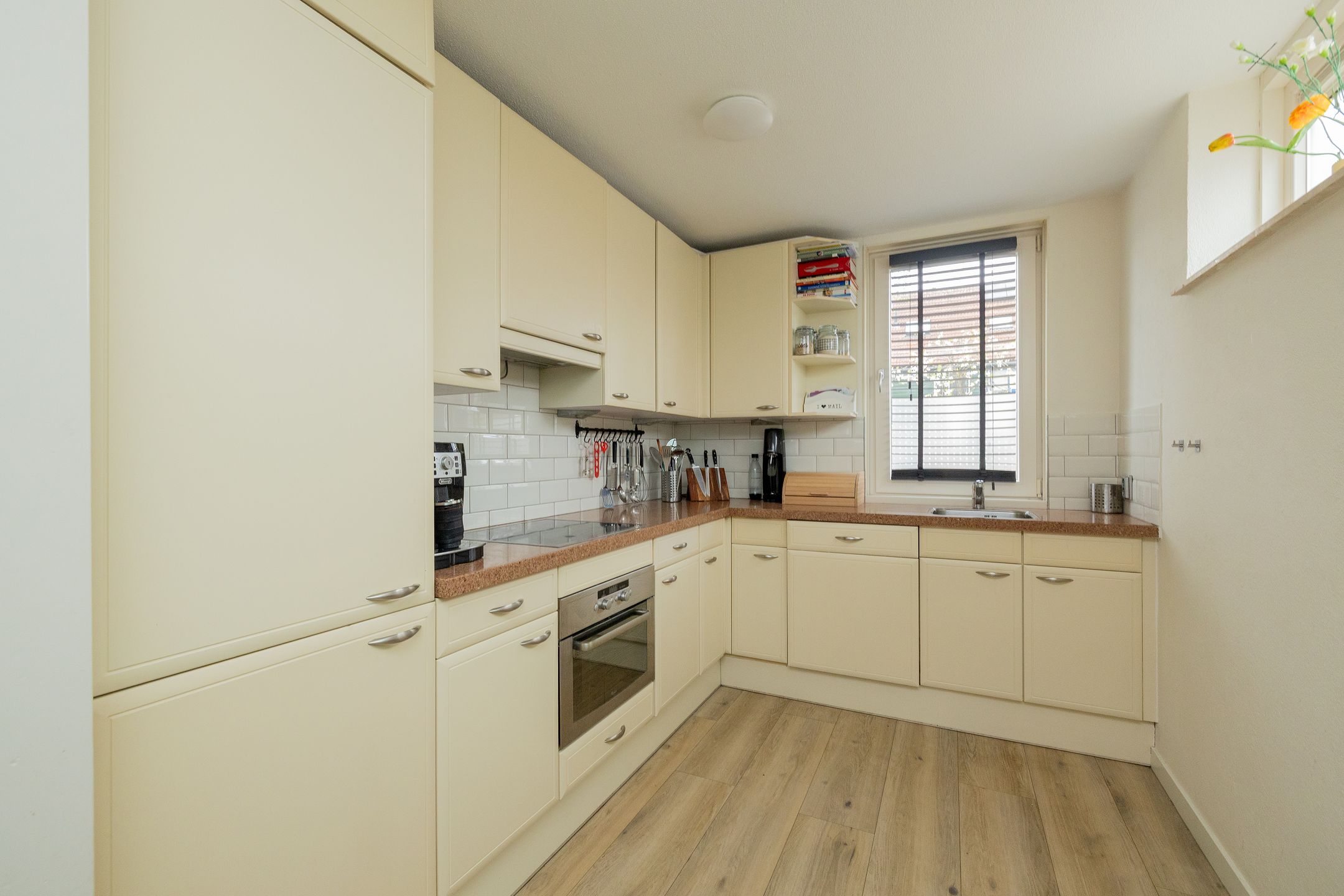 Photo 3 of Madelief 11