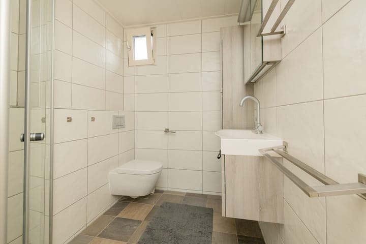 Foto 4 van Madelief 11