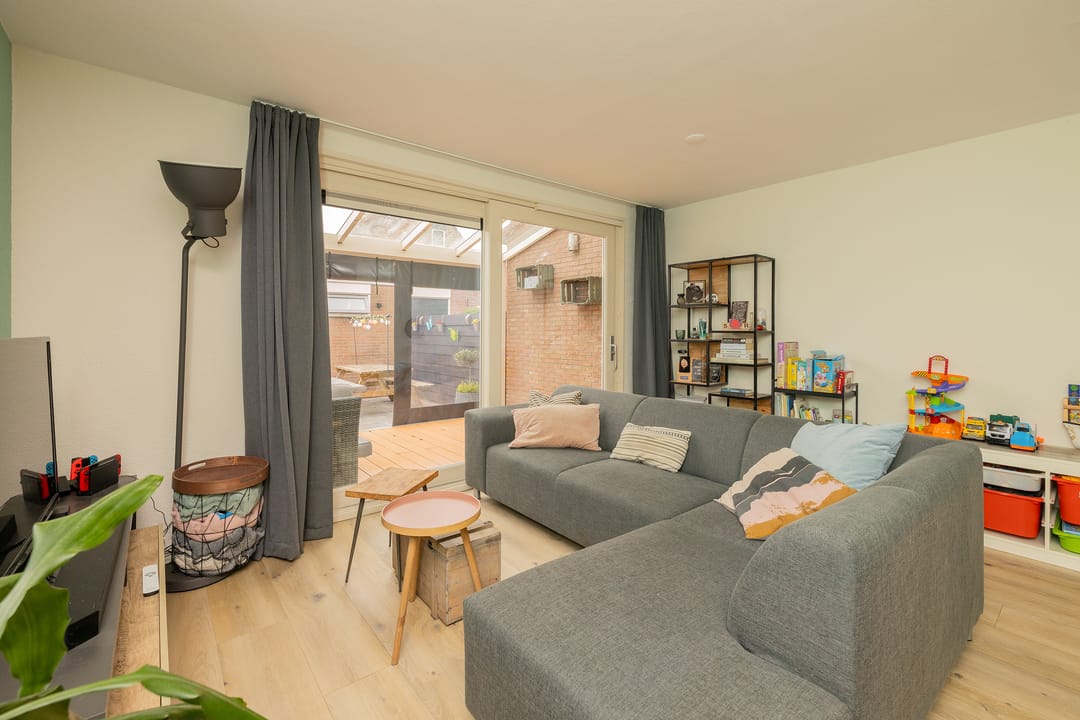 Photo 13 of Madelief 11