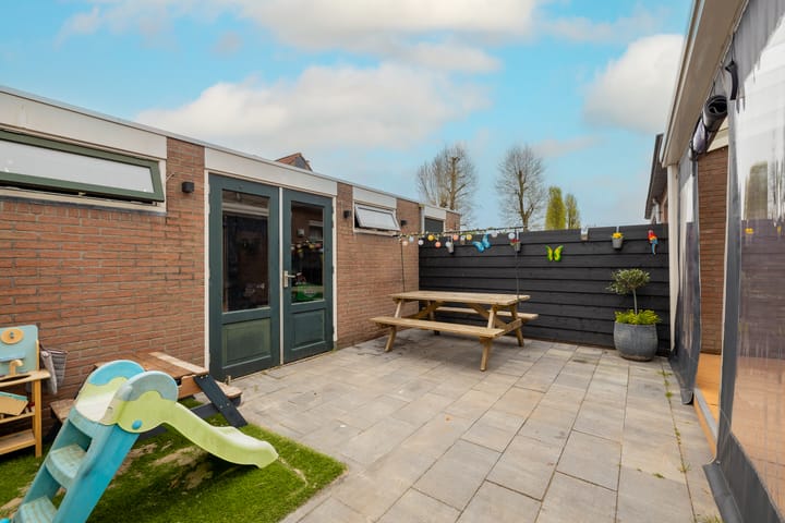 Foto 43 van Madelief 11