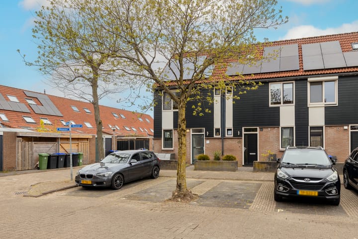 Foto 46 van Madelief 11