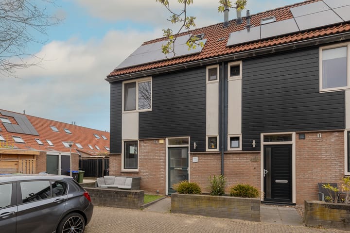 Foto 47 van Madelief 11