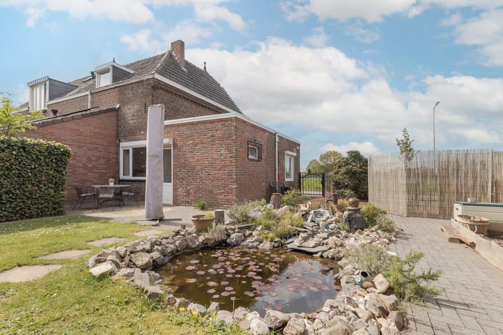 Foto 32 van Stationsstraat 28