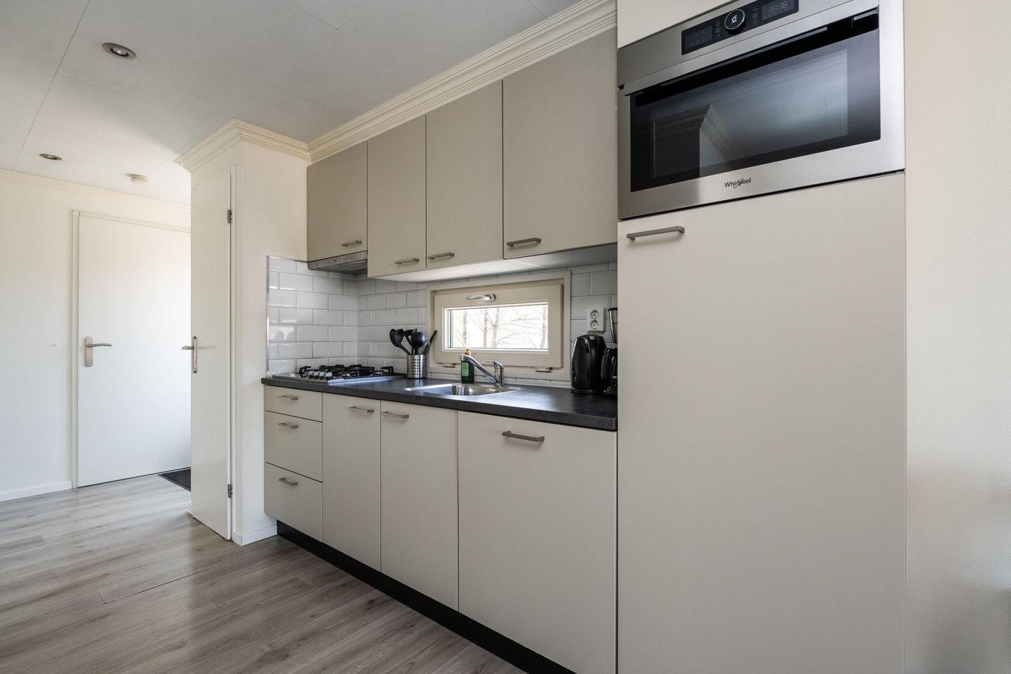 Foto 4 van Parkweg 2-819