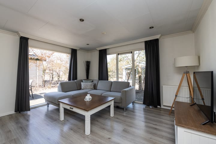 Photo 16 of Parkweg 2-819