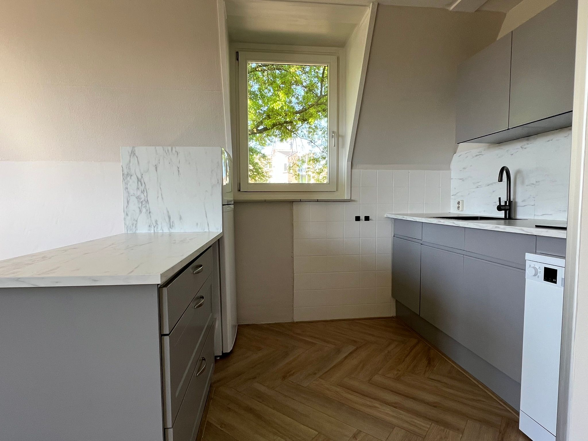 Foto 9 van Hazestraat 6-E