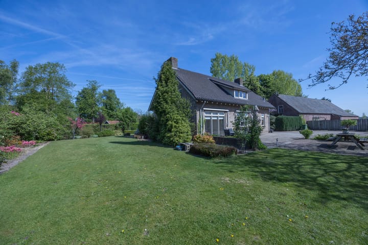 Foto 28 van Luissel 11