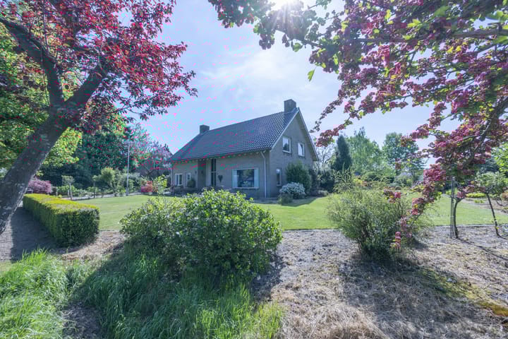 Foto 35 van Luissel 11