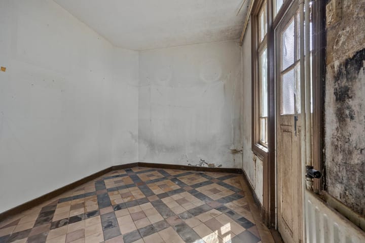 Foto 8 van Valkenburgerweg 25