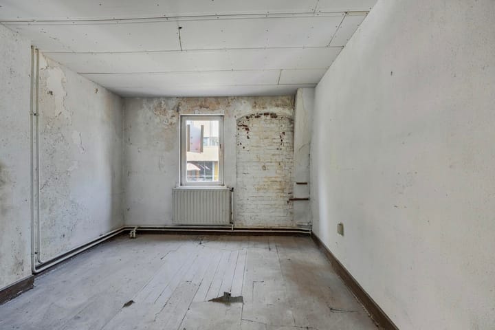 Foto 16 van Valkenburgerweg 25