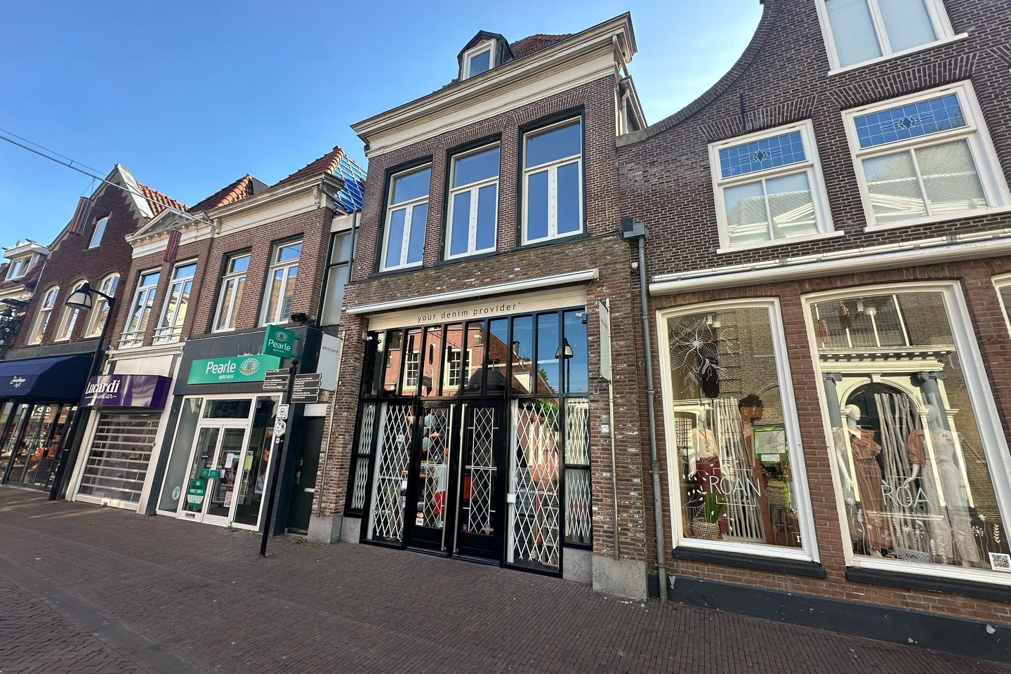 View photo 2 of Hoofdstraat 57