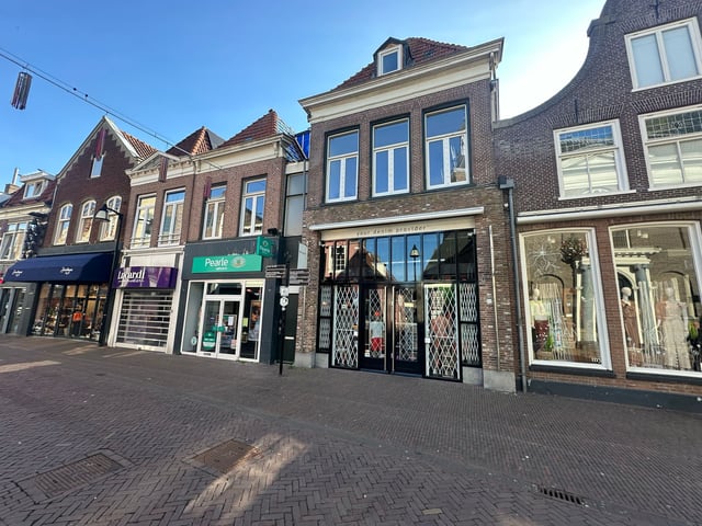 Hoofdstraat 57