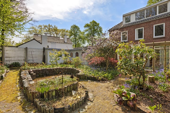 Foto 34 van Engelselaan 25