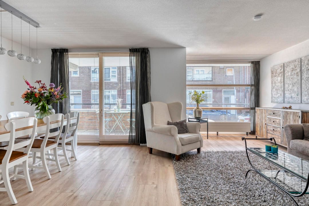 Foto 2 van Dokter De Liefdestraat 11