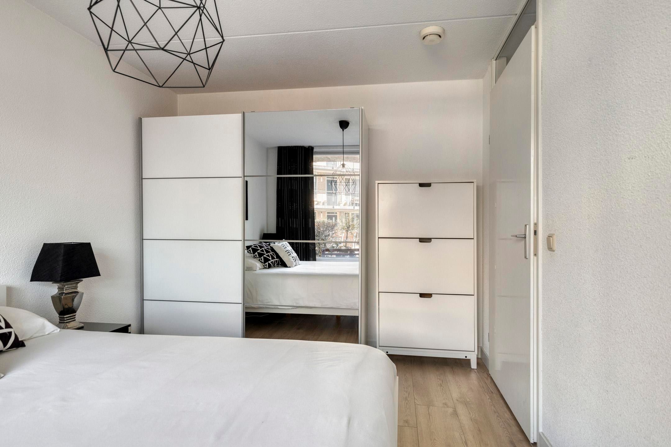 Foto 12 van Dokter De Liefdestraat 11