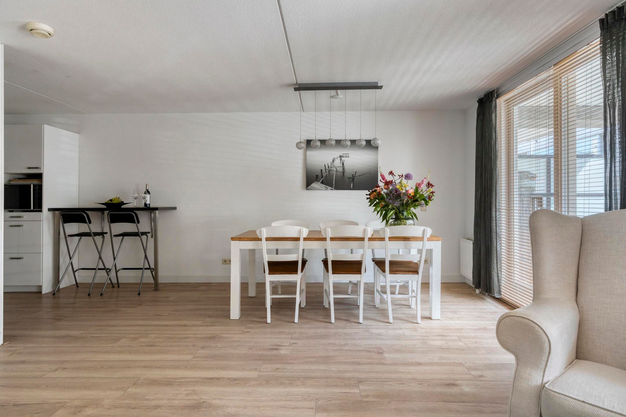 Foto 9 van Dokter De Liefdestraat 11