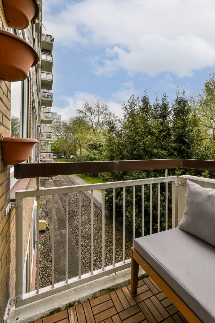 Foto 17 van Van Nijenrodeweg 836